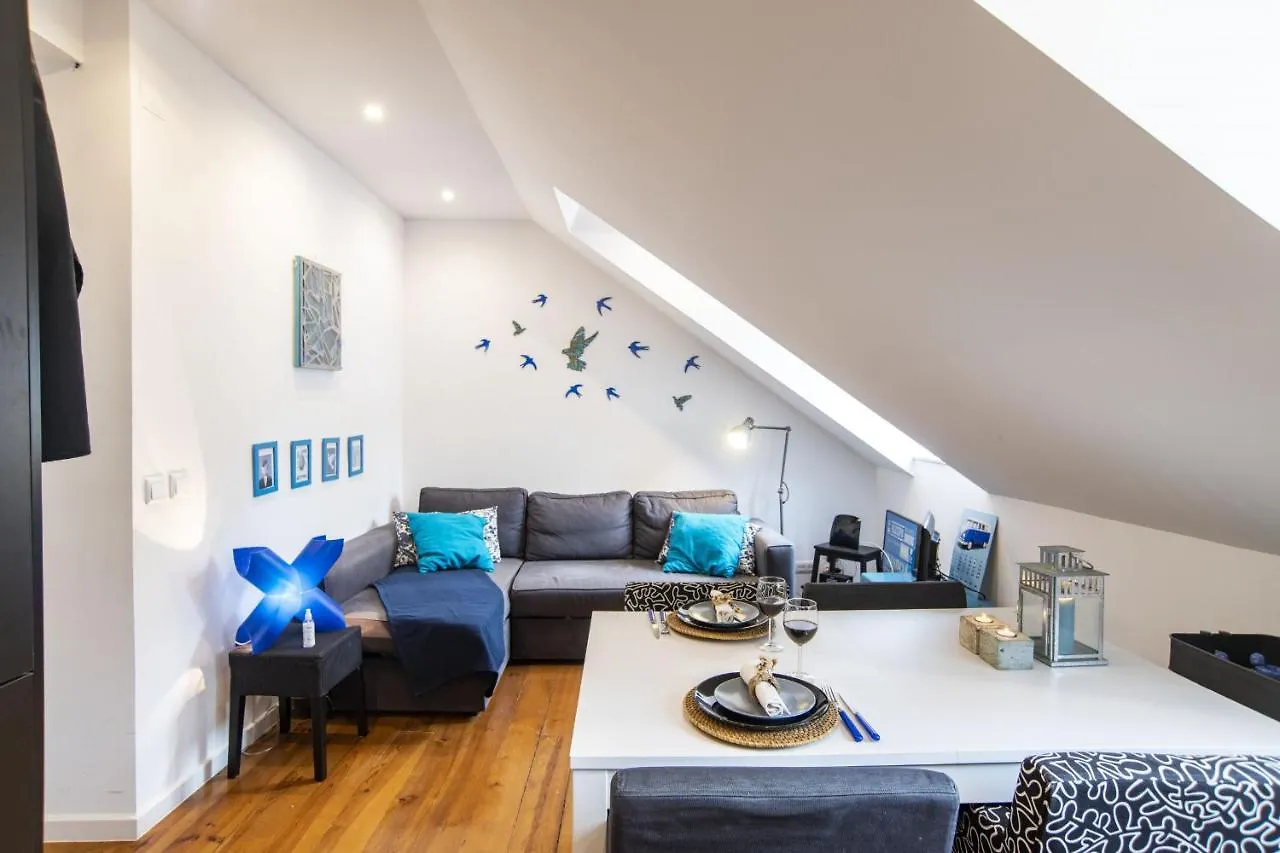 Central & Typical Lisboa By Gt House